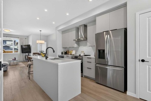 257 Edith Green Nw, Calgary, AB 