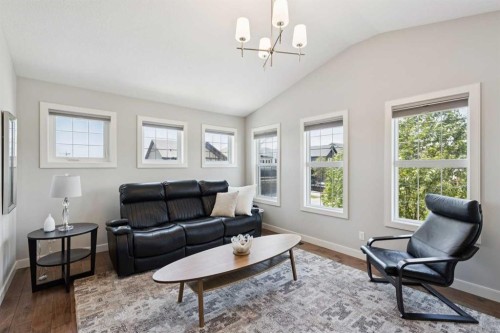 219 Nolancrest Rise Nw, Calgary, AB 