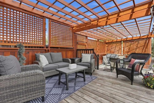 121 Canoe Square Sw, Airdrie, AB 