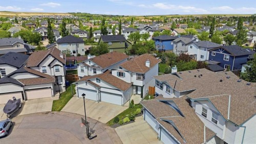 121 Canoe Square Sw, Airdrie, AB 