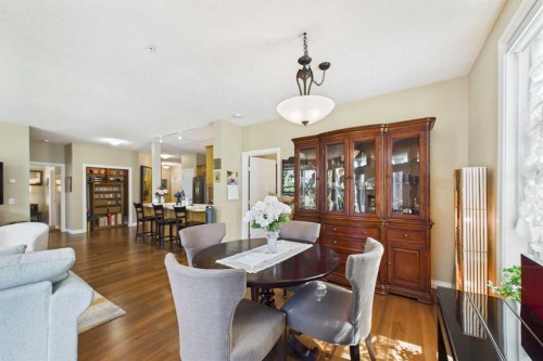 254-3000 Marda Link Sw, Calgary, AB - Indoor