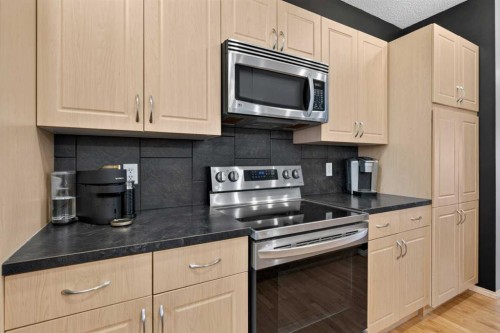 418 Evansdale Way Nw, Calgary, AB 