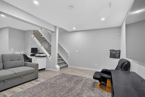 418 Evansdale Way Nw, Calgary, AB 