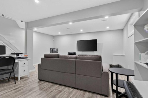 418 Evansdale Way Nw, Calgary, AB 