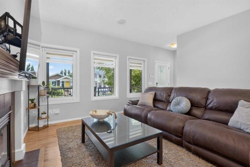 418 Evansdale Way Nw, Calgary, AB 