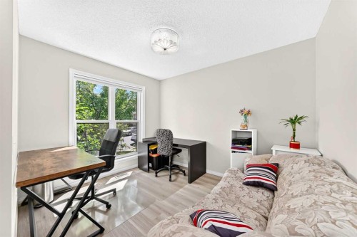 94 Tuscany Ridge Common Nw, Calgary, AB 