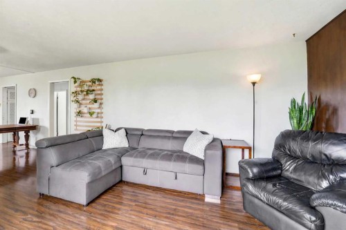 5413 54 Street, Olds, AB 