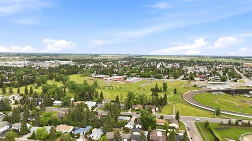 5413 54 Street, Olds, AB 