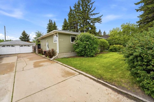 5413 54 Street, Olds, AB 