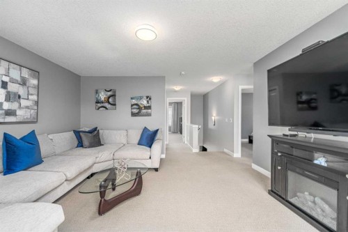 141 Copperpond Bay Se, Calgary, AB 