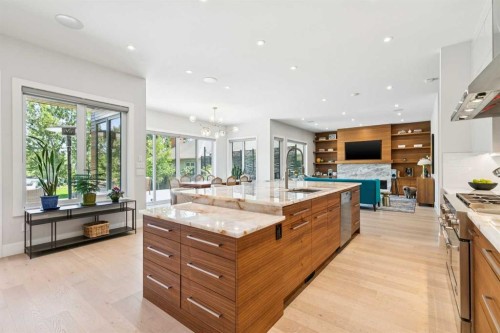 6626 Bow Crescent Nw, Calgary, AB 