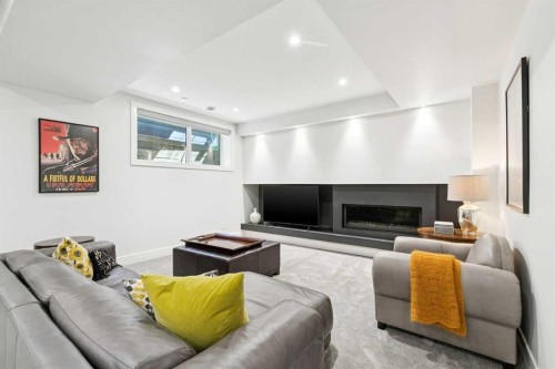 6626 Bow Crescent Nw, Calgary, AB 