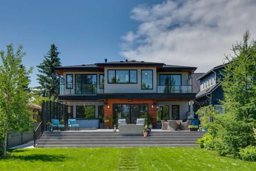6626 Bow Crescent Nw, Calgary, AB 