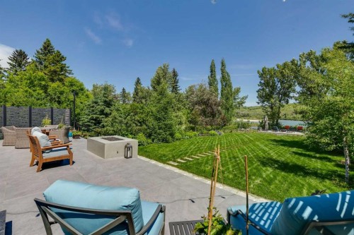 6626 Bow Crescent Nw, Calgary, AB 