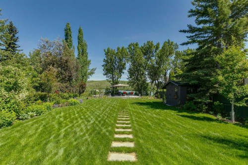 6626 Bow Crescent Nw, Calgary, AB 