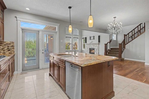 258 Mahogany Place Se, Calgary, AB 