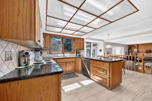 391 Canterville Drive Sw, Calgary, AB 