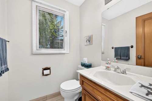 391 Canterville Drive Sw, Calgary, AB 