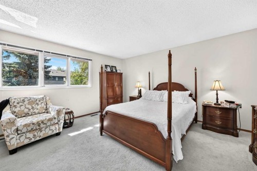391 Canterville Drive Sw, Calgary, AB 