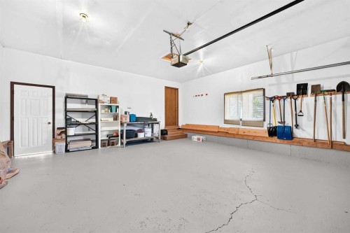 391 Canterville Drive Sw, Calgary, AB 