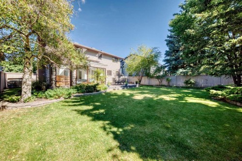 391 Canterville Drive Sw, Calgary, AB 