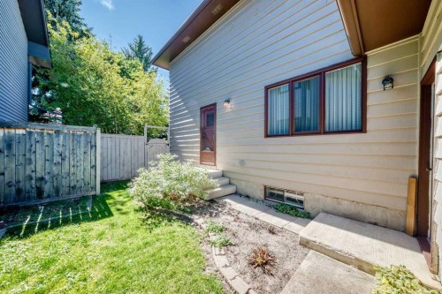 391 Canterville Drive Sw, Calgary, AB 