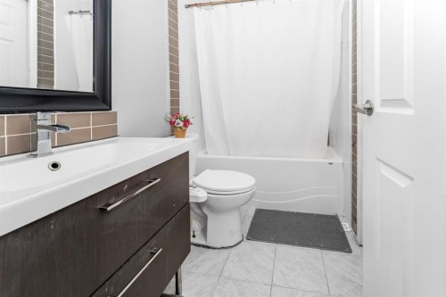 369 Martinwood Place Ne, Calgary, AB 