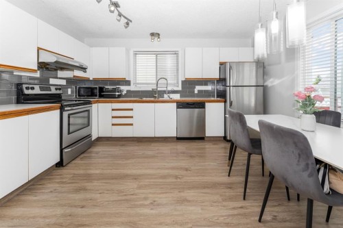 369 Martinwood Place Ne, Calgary, AB 