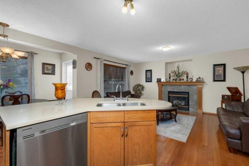 373 Bridlewood Avenue Sw, Calgary, AB 
