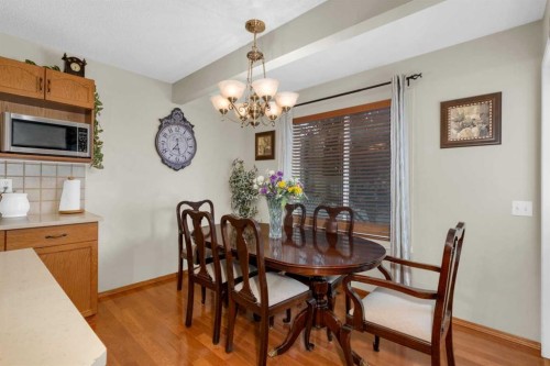 373 Bridlewood Avenue Sw, Calgary, AB 