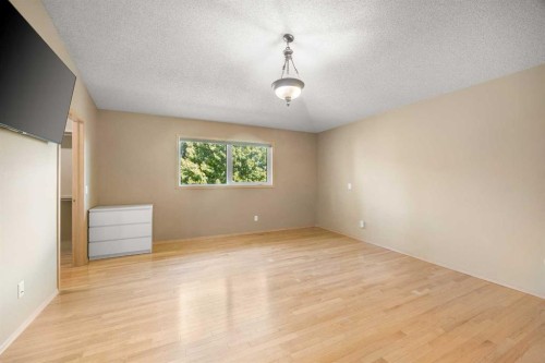 46 Sandalwood Heights Nw, Calgary, AB 