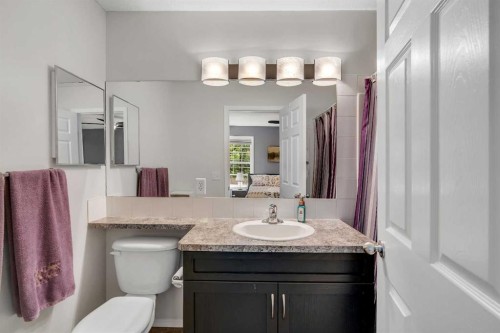 480 Douglas Glen Point Se, Calgary, AB 
