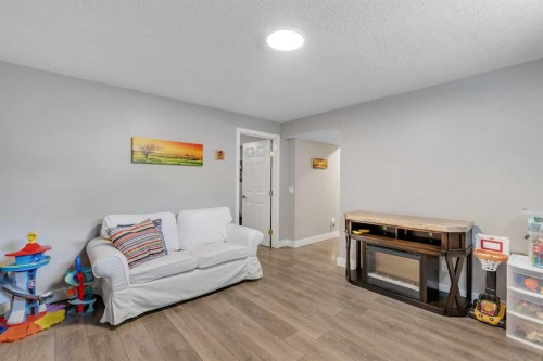480 Douglas Glen Point Se, Calgary, AB 