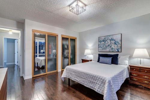 384 Midvalley Drive Se, Calgary, AB 