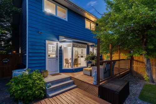384 Midvalley Drive Se, Calgary, AB 
