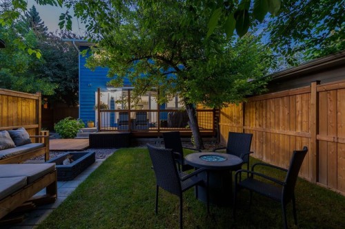 384 Midvalley Drive Se, Calgary, AB 