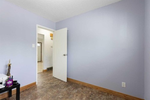 1016 Hunterdale Place Nw, Calgary, AB 
