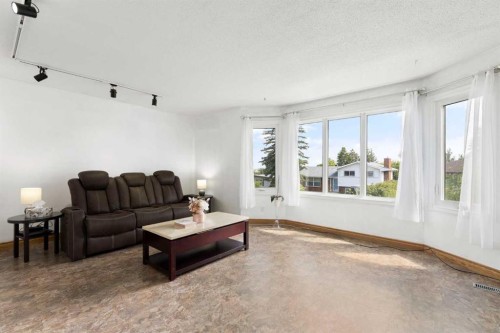 1016 Hunterdale Place Nw, Calgary, AB 