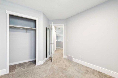 79 Millside Crescent Sw, Calgary, AB 