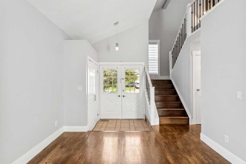 79 Millside Crescent Sw, Calgary, AB 