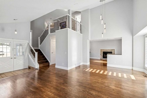 79 Millside Crescent Sw, Calgary, AB 