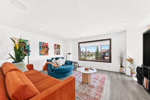 24 Brightonstone Gardens Se, Calgary, AB 