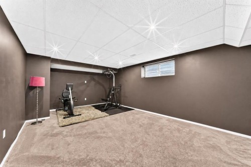 24 Brightonstone Gardens Se, Calgary, AB 