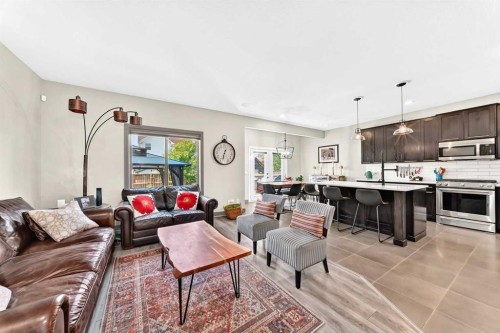 24 Brightonstone Gardens Se, Calgary, AB 