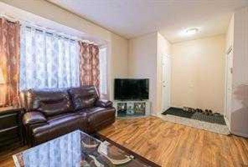 31 Martindale Close Ne, Calgary, AB 