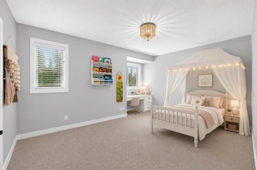 47 Canterbury Court Sw, Calgary, AB 