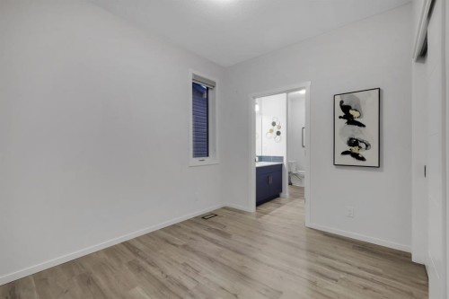 610 Southwinds Close Sw, Airdrie, AB - Indoor Photo Showing Other Room