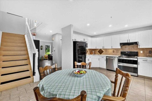 39 Bridlewood Avenue Sw, Calgary, AB 