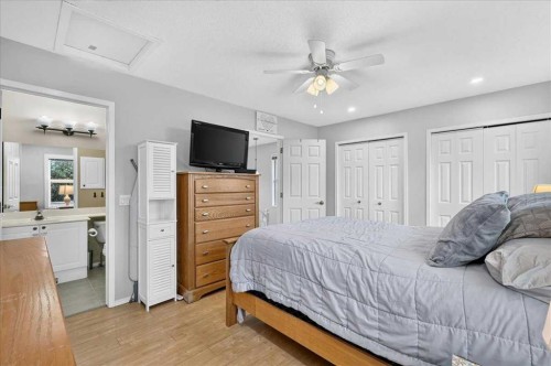 39 Bridlewood Avenue Sw, Calgary, AB 