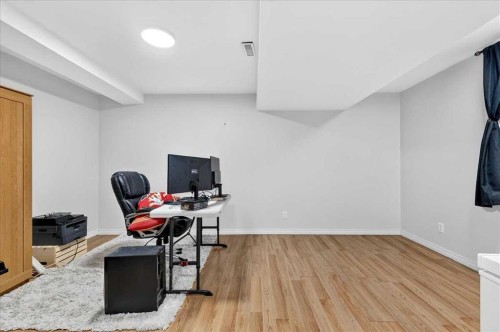 39 Bridlewood Avenue Sw, Calgary, AB 